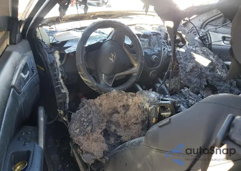 2016 Hyundai Veloster z USA, uszkodzony, nr VIN KMHTC6AD5GU254519